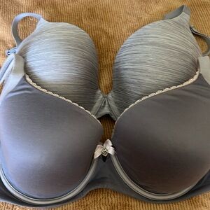 Victoria’s Secret bras